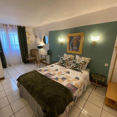 Os-Thel, Chambres A Louer Tautavel Dış mekan fotoğraf