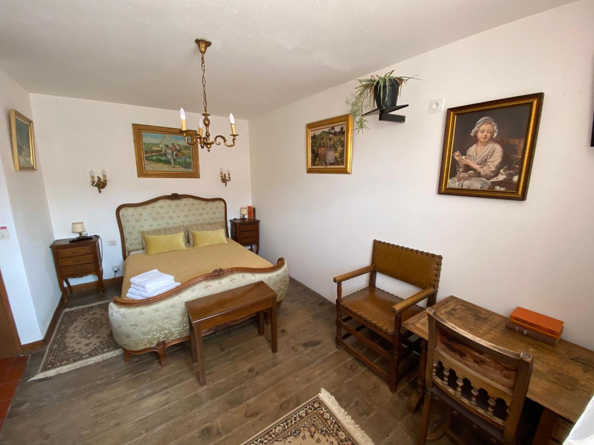 Os-Thel, Chambres A Louer Tautavel Dış mekan fotoğraf