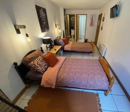 Os-Thel, Chambres A Louer Tautavel Dış mekan fotoğraf