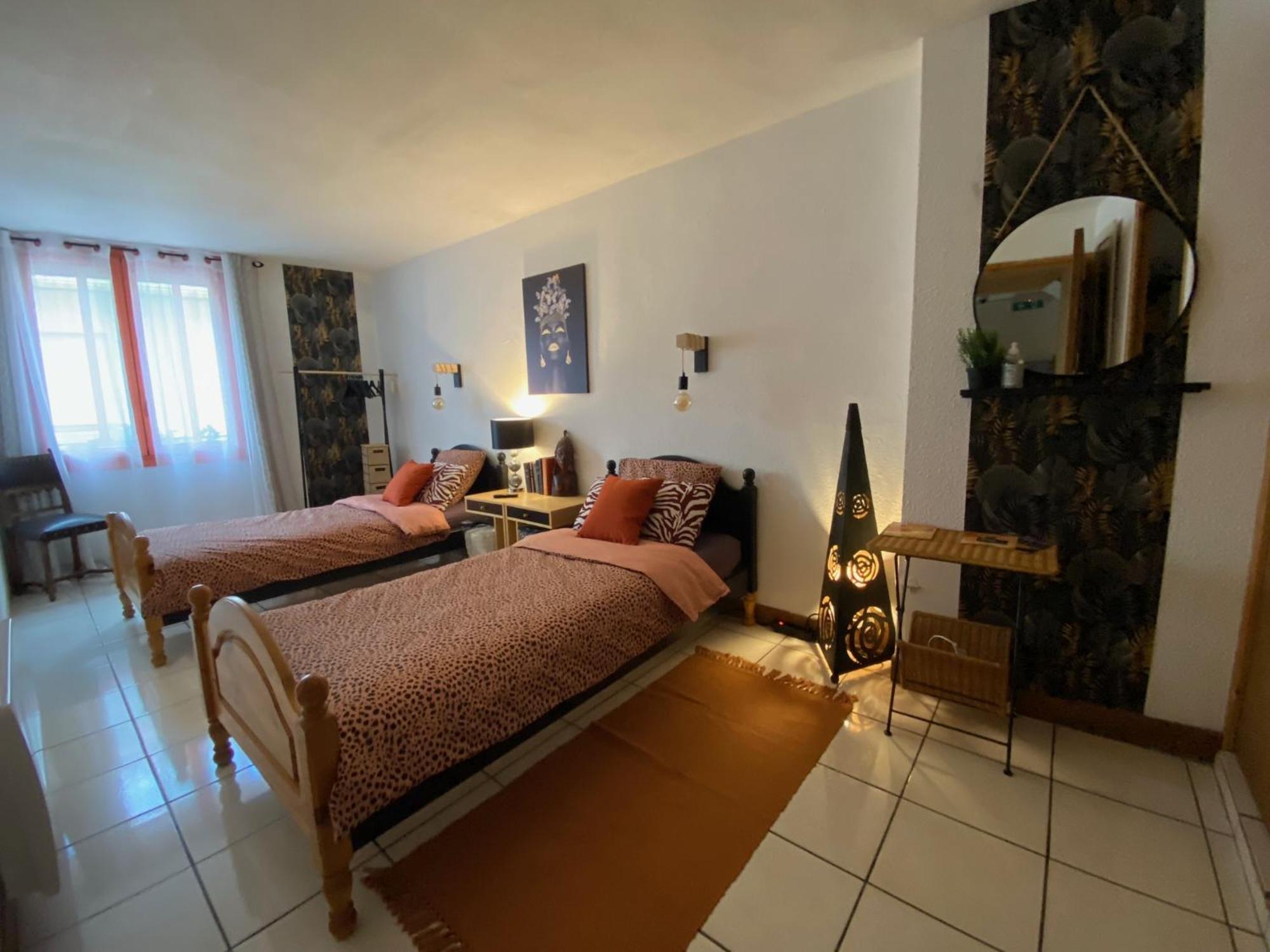 Os-Thel, Chambres A Louer Tautavel Dış mekan fotoğraf